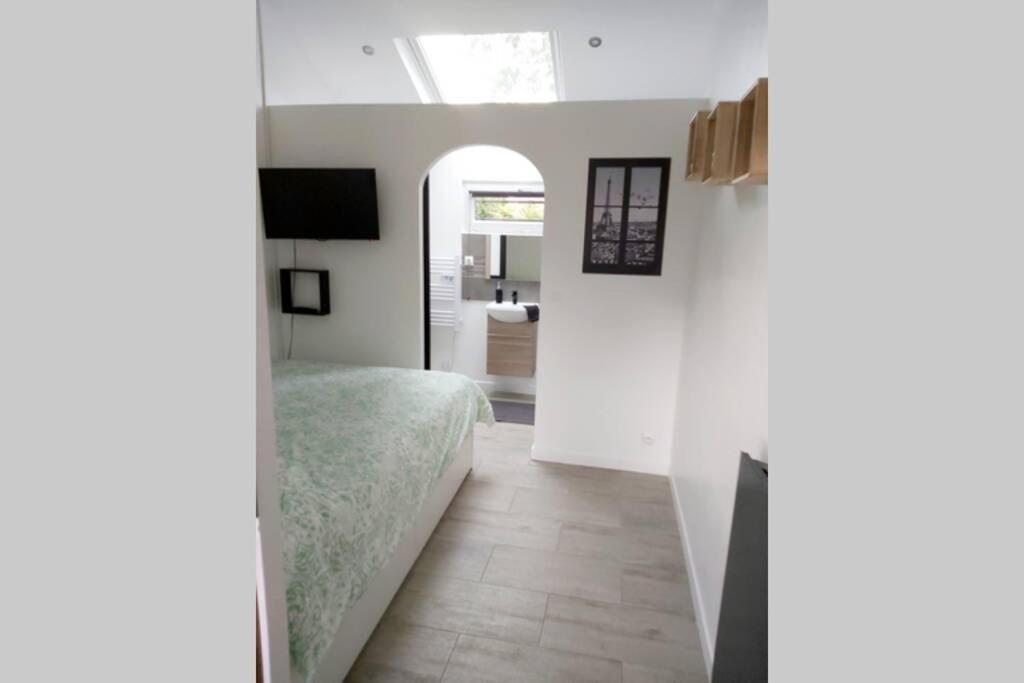 Superbe Studio 15 M²,Proche Disney, Asterix, Cdg Daire Gressy Dış mekan fotoğraf